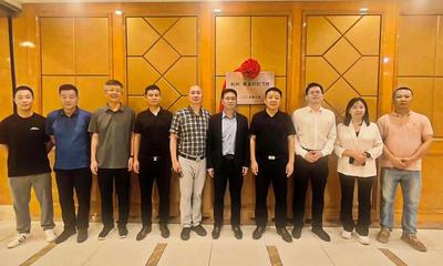 黃韡率隊開展招商考察并為“杭州濉溪科創飛地”項目授牌，助力技術交流與創新發展